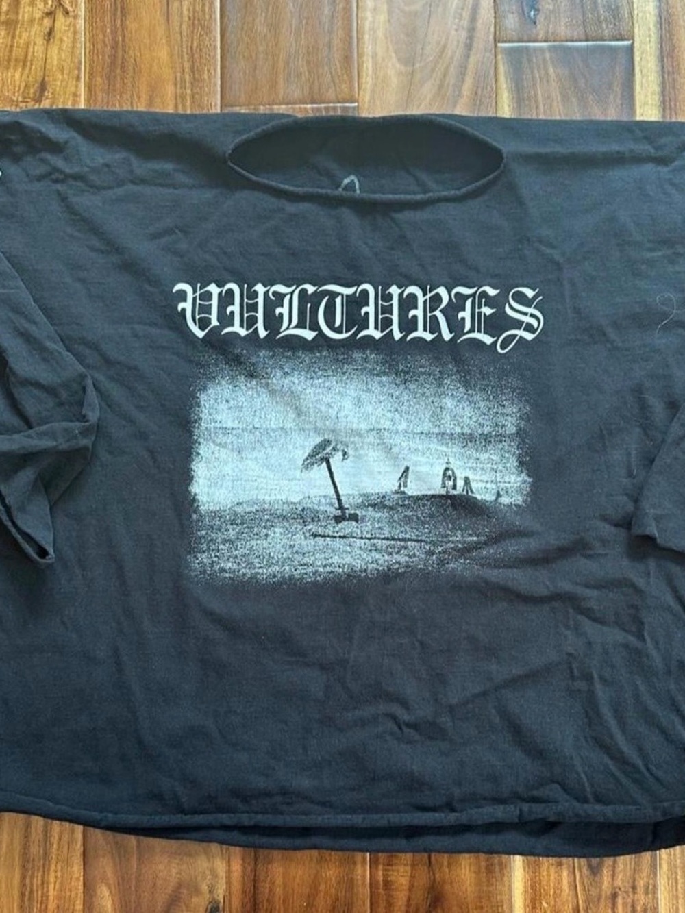 KANYE WEST Vultures Graphic Band Tee in Black